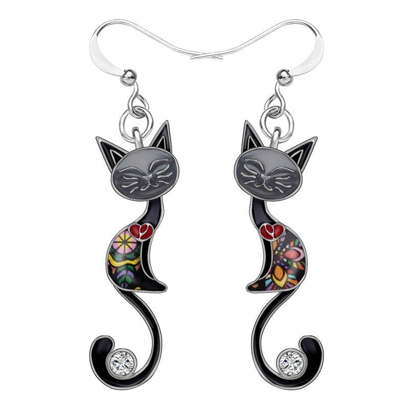 kitten earring personality temperament