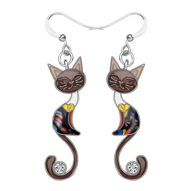 kitten earring personality temperament