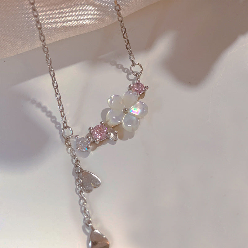 Pink love zircon necklace Female 2023 new light luxury niche net red collarbone chain temperament sweet choker