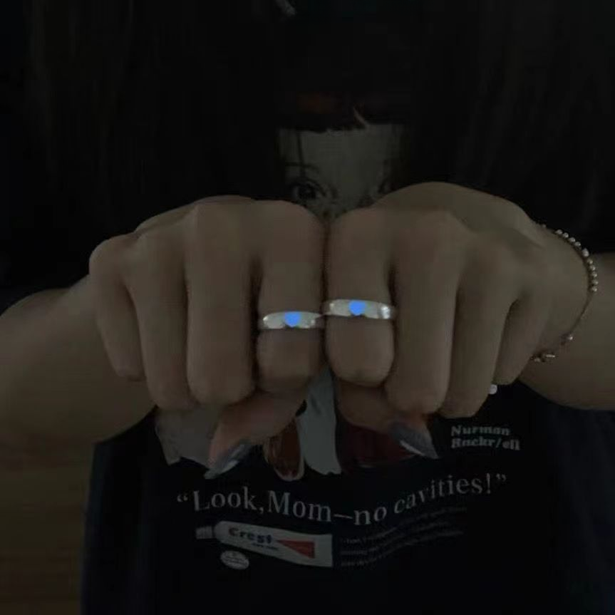 Japanese and Korean elemexsu niche love luminous ring living mouth adjustable couple pair of rings for girlfriend